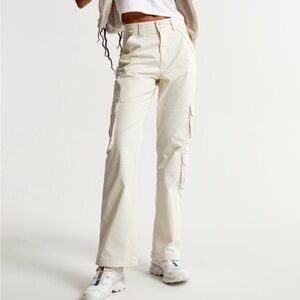 Abercrombie & Fitch Relaxed Cargo Pants